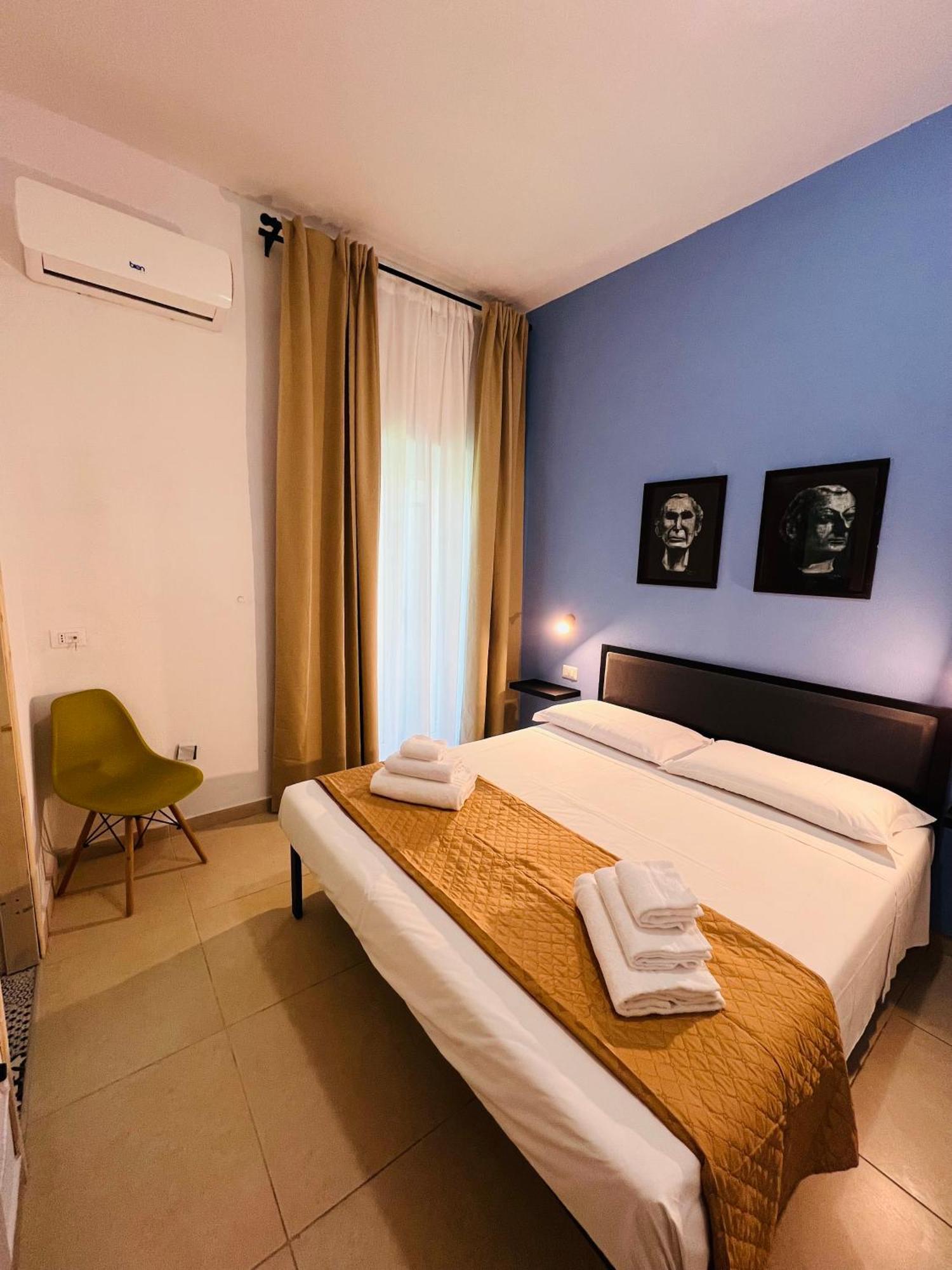 Les Chambres De Francoise Guest House Olbia Exterior photo